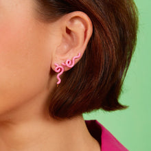 Load image into Gallery viewer, SHORT WAVE EARRINGS IN PINK