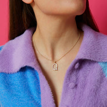 Load image into Gallery viewer, Q
