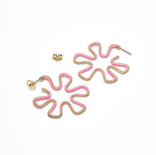 Load image into Gallery viewer, MAXI MARGHERITA EARRINGS ~ IN PINK
