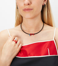 Load image into Gallery viewer, VINE CHOKER ~ IN RED
