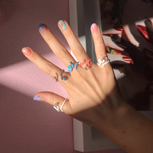 Load image into Gallery viewer, BABY VINE TENDRIL RING IN LIGHT PINK - 99% PERFECT
