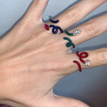 Load image into Gallery viewer, BABY VINE TENDRIL RING IN EMERALD GREEN - 99% PERFECT
