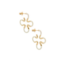 Load image into Gallery viewer, B FLORAL EARRINGS GOLD AND PANNA
