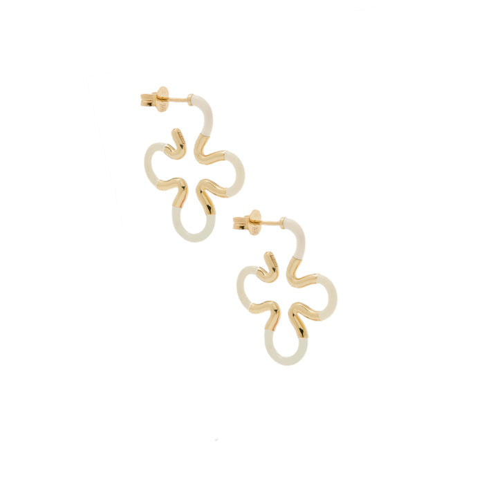 B FLORAL EARRINGS GOLD AND PANNA