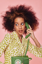 Load image into Gallery viewer, LUCKY FLOWER EARRINGS IN LIGHT PINK
