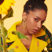 Load image into Gallery viewer, 2 TONE LARGE FLOWER POWER EARRINGS IN LIME AND GREEN
