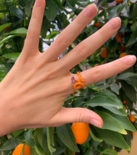 Load image into Gallery viewer, BABY VINE TENDRIL RING IN ORANGE - 99% PERFECT
