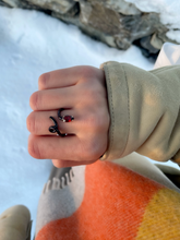 Load image into Gallery viewer, BABY VINE TENDRIL RING IN CHERRY CHOCOLATE WITH DROP CUT GARNET - 99% PERFECT
